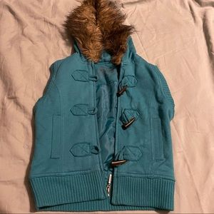 Mudd teal vest with fur hood